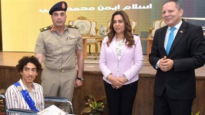 “التجنيد والتعبئة” تدفع لجنة لإنهاء مواقف ذوى الهمم بمحافظتي دمياط والغربية
