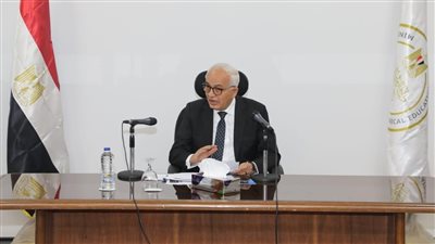 وزير التعليم يستعرض استعدادات امتحانات الثانوية العامة وتطوير العملية التعليمية