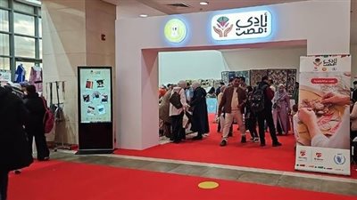 وزير التنمية المحلية: 