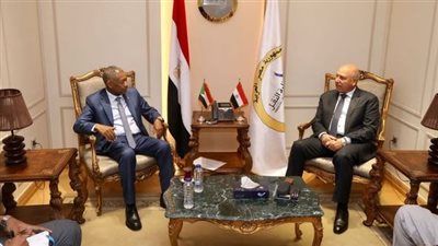وزير النقل يستقبل السفير السوداني الجديد بالقاهرة لتدعيم العلاقات الثنائية بين البلدين