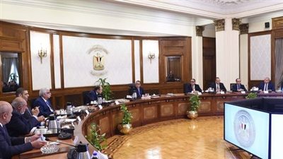 رئيس الوزراء يلتقى أعضاء المجلس التصديري ومجلس إدارة غرفة الصناعات الهندسية