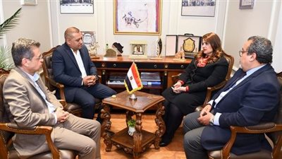 وزيرة الهجرة: نساعد المصريين بالخارج على الاستثمار في مصر ونتابع تذليل أي تحديات 