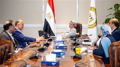 وزيرة البيئة: نعمل على تشجيع الاستثمار في مصانع تدوير المخلفات