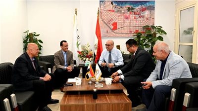 وزير الإسكان يتابع استعدادات مدينة العلمين الجديدة لإقامة مناطق ترفيهية 