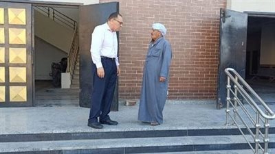 محافظ الشرقية ينقل رئيس وحدة محلية وإنهاء تكليف السكرتير ومجازاة عدد من العاملين