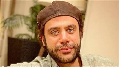 محمد امام ينتهى من تصوير شمس الزناتي