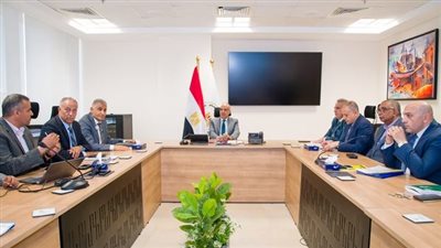 وزير الرى يوجه برفع درجة الاستعداد وتفعيل غرف الطوارئ خلال إجازة عيد الأضحى