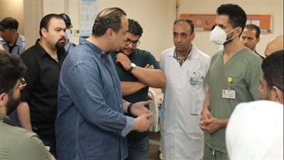 رئيس هيئة الرعاية الصحية في جولة ليلية مفاجئة للاطمئنان على انتظام العمل بمستشفيات القناة
