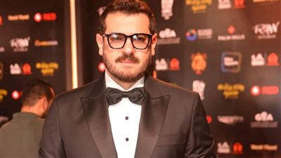 عمرو يوسف يواصل تصدر شباك التذاكر المصري بـ