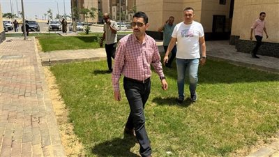 رئيس جهاز العبور الجديدة يتابع سير العمل بالمشروعات الجاري تنفيذها بالمدينة