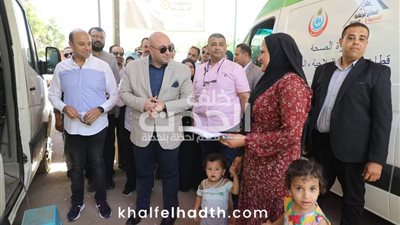 محافظ بني سويف يتفقد القافلة الطبية ضمن حملة 