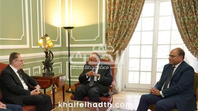 وزير الخارجية يعرب عن ترحيبه بالمسئول الأممي وتقديره للدعم الذي يقدمه البرنامج لمنتدى أسوان
