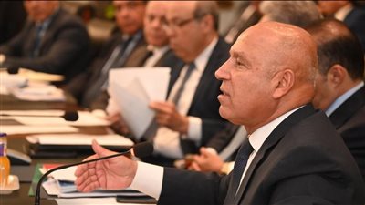 وزير الصناعة يؤكد: تكامل حلقات الصناعة يعزز الاقتصاد ويخلق فرص عمل جديدة