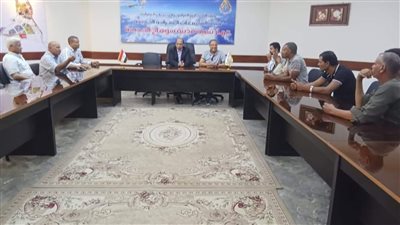 رئيس جهاز مدينة سوهاج الجديدة يجتمع برئيس إدارة المواقف بالمحافظة