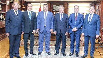 الوطنية للانتخابات تهنيء رئيس النيابة الإدارية بمنصبه 