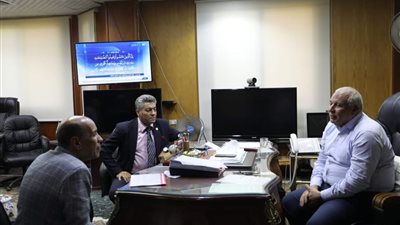 إقامة مشروع استثماري لزراعة النخيل والتوسع في الأصناف ذات الجدوى الاقتصادية المرتفعة بالوادي الجديد 