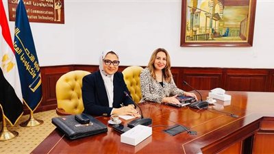 نائب محافظ الوادي الجديد ونائب وزير الإتصالات تناقشان خطة مشروعات الإتصالات والتحول الرقمي 