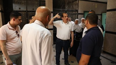 نائب وزير الصحة يتفقد مستشفي صدفا ووحدة مجريس الصحية بأسيوط