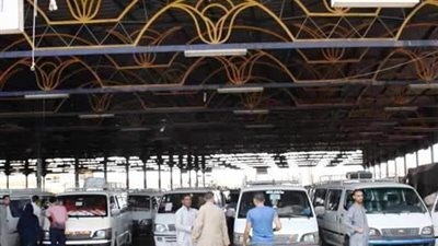 محافظ أسوان يقرر تعديل تعريفة الأجرة للمواصلات الداخلية والخارجية بزيادة تتراوح ما بين 10 % إلى 15 %