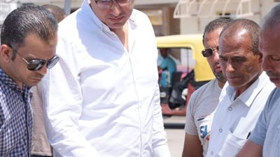 نائب محافظ الدقهلية: استمرار أعمال مصادرة الأبقار المنتشرة بشوارع مدينة جمصة