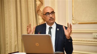  العدل تجيب على النائب إيهاب منصور.. لماذا يطبق القانون على من لديهم تقارير لأمراضهم؟
