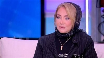 الفنانة شهيرة تكشف عن سر مقبرة احمد زكى وزواجه من هالة فؤاد