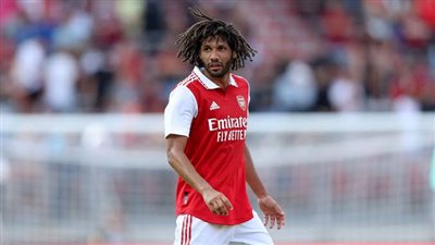 والد محمد النني: ابني اكتشف نفسه من جديد.. وأثبت جدارته بالمنتخب الأولمبي 