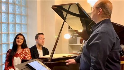 أميرة سليم وجورج ونيس يحتفلان بمرور 123 عاما على ميلاد لويس ارمسترونج 