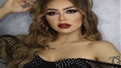 البلوجر هدير عبد الرازق تنشر وثيقة زواجها ثم تزعم تزييفها