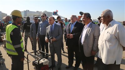 محافظ كفر الشيخ يشهد اصطفاف معدات وسيارات الطوارئ والإغاثة بالمراكز والمدن والقطاعات الخدمية