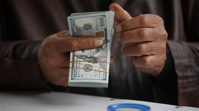 ب49 جنيهاً.. سعر الدولار أمام الجنيه في البنوك الإثنين 12 أغسطس