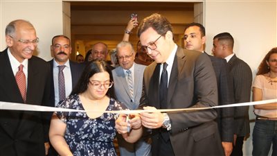وزير الثقافة يفتتح معرض 
