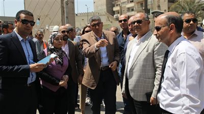 محافظ الجيزة يتفقد تجهيزات تسليم موقع المحطة 13 لمشروع الخط الرابع للمترو 