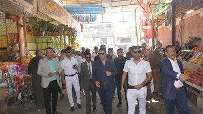 نائب محافظ سوهاج يقود حملة مرافق مفاجئة بمدينة طهطا