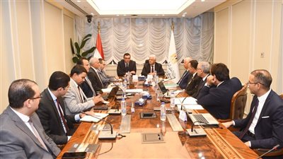 وزيرا الإسكان والتعليم العالي يستعرضان موقف تنفيذ وتشغيل جامعتى العلمين والمنصورة الأهليتين