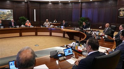 رئيس الوزراء: الإسراع بإعداد البرامج التفصيلية لمتابعة تنفيذ برنامج الحكومة