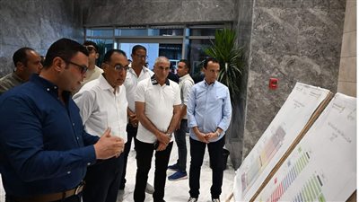 رئيس الوزراء يتفقد عدد من الوحدات السكنية في مدينة العلمين 
