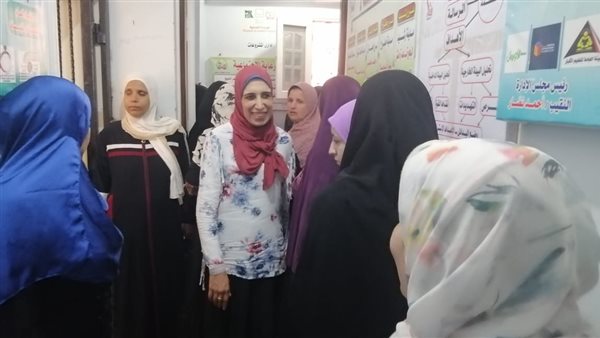 خلف الحدث