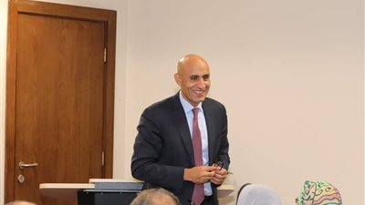 وزير التعليم يناقش مع قيادات الوزارة ومديرى المديريات التعليمية آليات الاستعدادات للعام الدراسي الجديد 