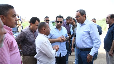 محافظ قنا يتفقد منطقة إسكان بديل العشوائيات بالترعة الضمرانية بنجع حمادي 
