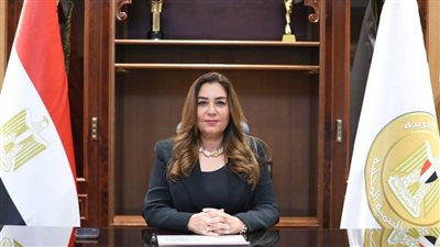 وزيرة التنمية المحلية تتابع مع المحافظين الإجراءات المتخذة لتحديد أسعار تعريفة الركوب