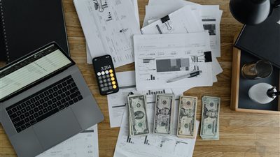 الربح على الإنترنت بدون استثمارات - أين يمكنك كسب المال؟