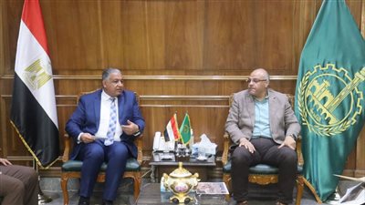 محافظ القليوبية ونائب رئيس جامعة الأزهر يناقشان تعزيز سبل التعاون