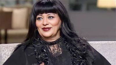 أول تعليق من فريدة سيف النصر على حضورها حفل حافية القدمين