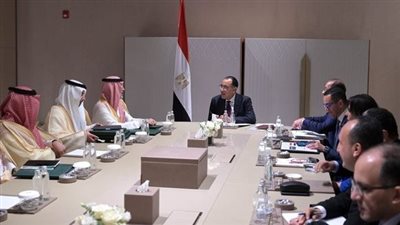 رئيس الوزراء يلتقي وزير المالية السعودي لبحث عدد من ملفات الشراكة    