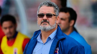ميكالي يقترب من قيادة منتخب مصر الأولمبي لولاية ثانية
