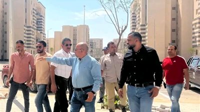 رئيس جهاز مدينة أكتوبر الجديدة يتفقد وحدات المبادرة الرئاسية 