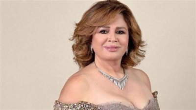 إلهام شاهين ترد على شائعة مطالبتها بتدريس مسيرتها الفنية في المناهج الدراسية