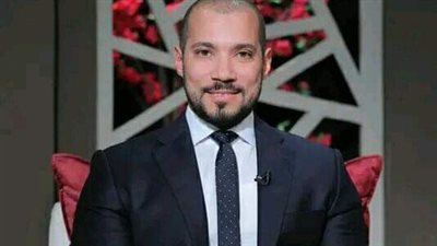 عبدالله رشدي يحذر من الصوفية.. أحذر الشيخ الذي يدلك على طلب الرزق والشفاء من الموتى