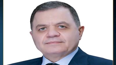 وزير الداخلية يهنئ الرئيس عبدالفتاح السيسي بذكرى انتصار أكتوبر المجيد